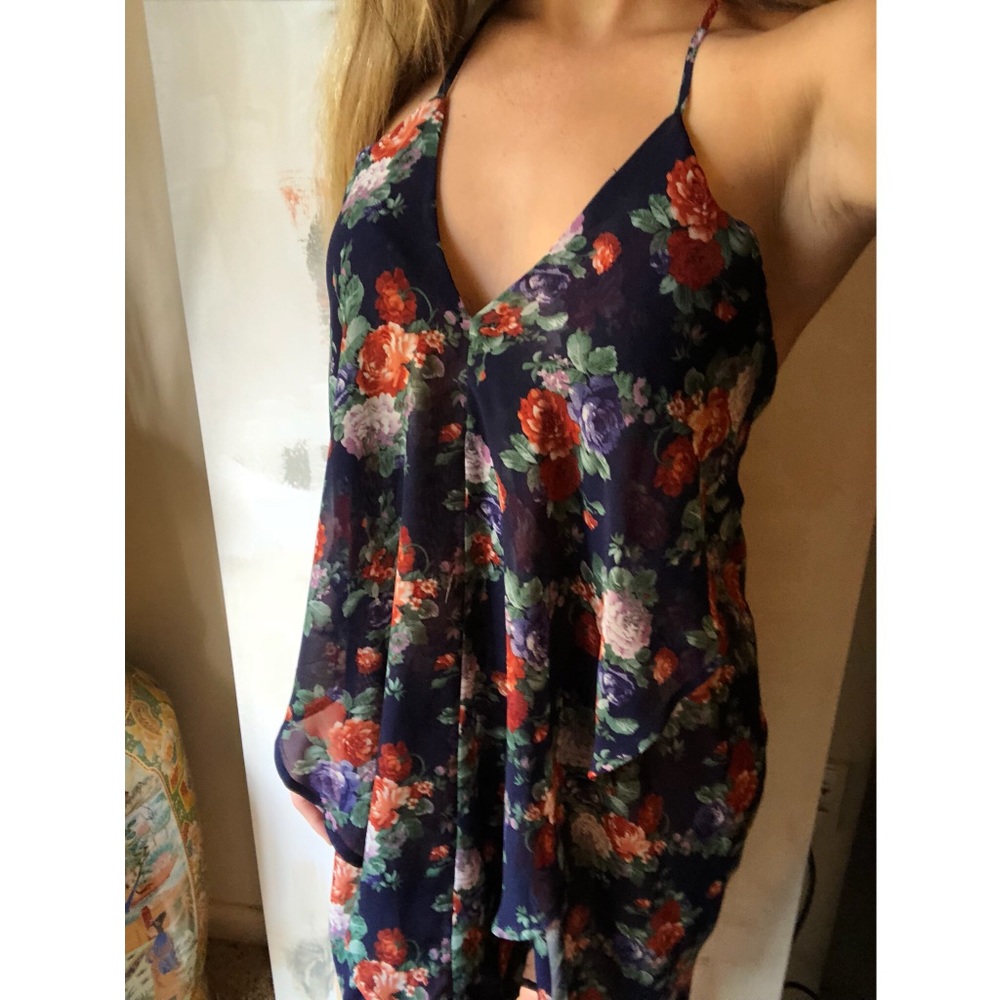 💕 Summer Sale! 💕 NWOT Floral Summer Dress